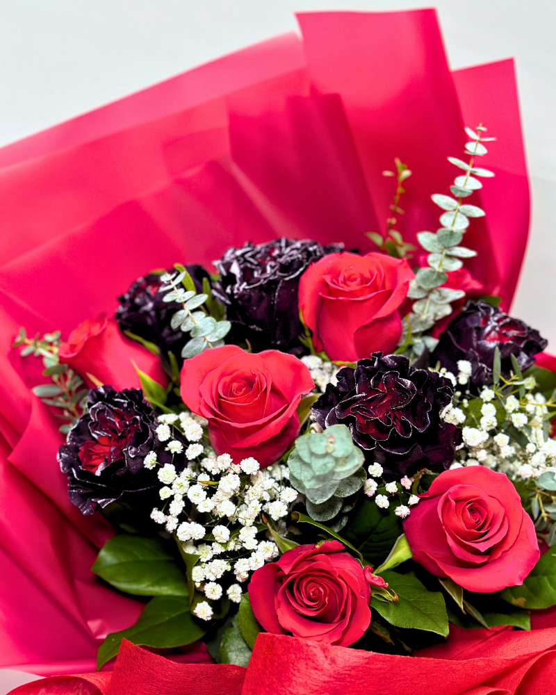 Midnight Rose Bouquet